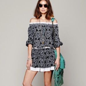 Free People Sunday romance off the shoulder sz SM